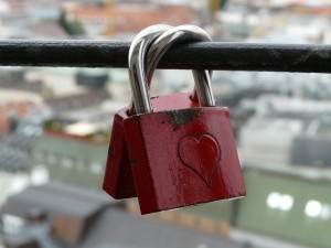 love-locks-59067_640